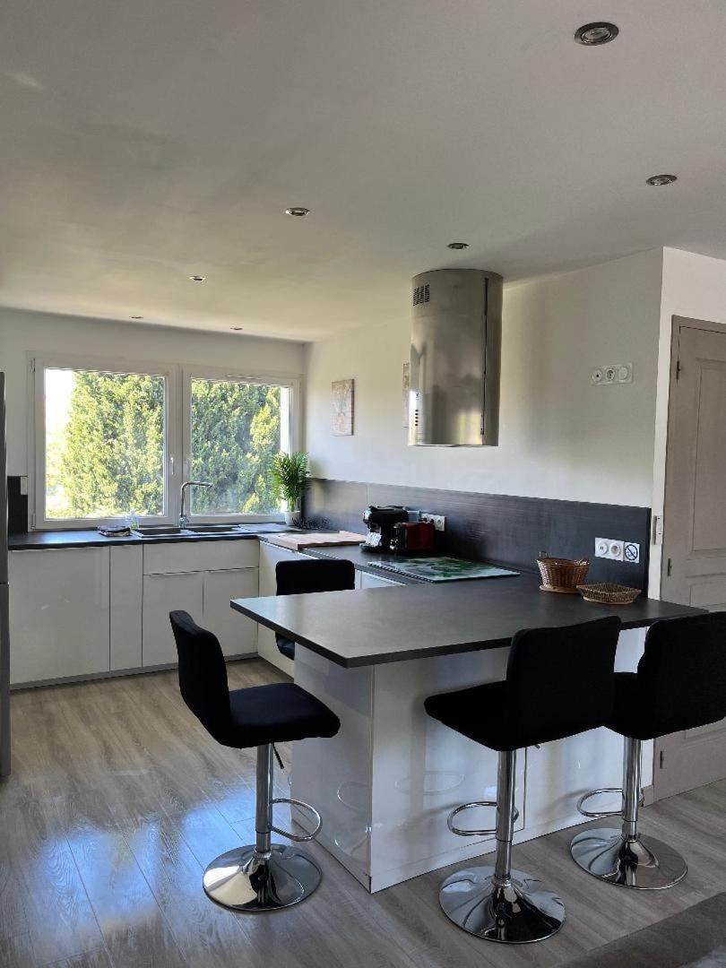 Chez Nico - 100 M Plages - Clim - Jardin - Parking - Quartier Calme Apartamento Saint-Chamas