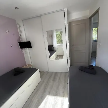 Chez Nico - 100 M Plages - Clim - Jardin - Parking - Quartier Calme Saint-Chamas Exterior photo